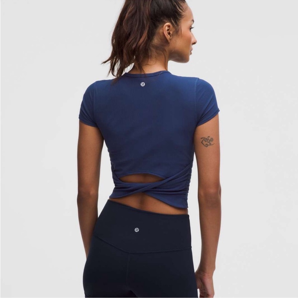Lululemon All it Takes RibbedTie Back Club Blue Sz 10
